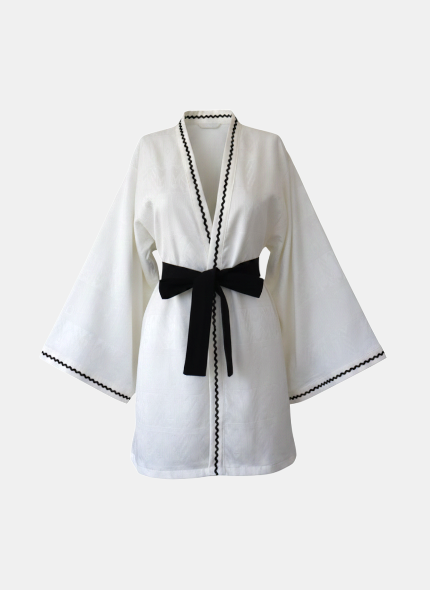 Siyah Dalga Biyeli Beyaz Keten Desenli Kimono | 888Balance